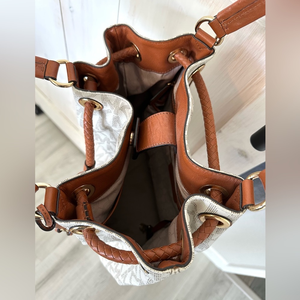 Michael Kors Brown & Cream Logo Drawstring Tote - Picture 5 of 13